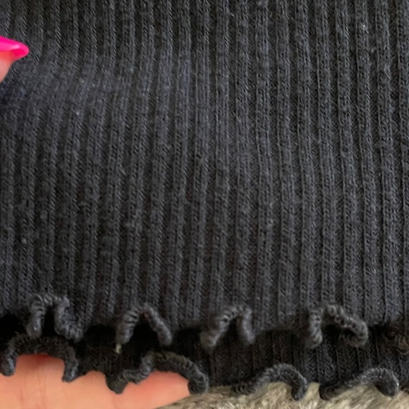 American Eagle Outfitters T-shirt - Picture 4 of 4